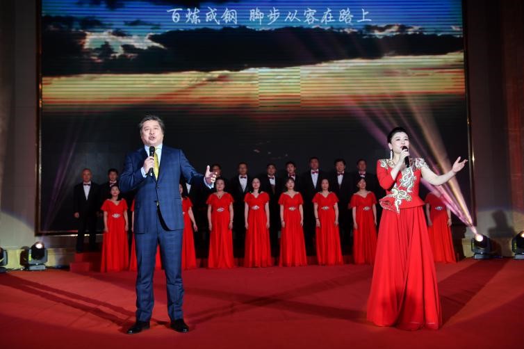 pp电子唱响《向往》